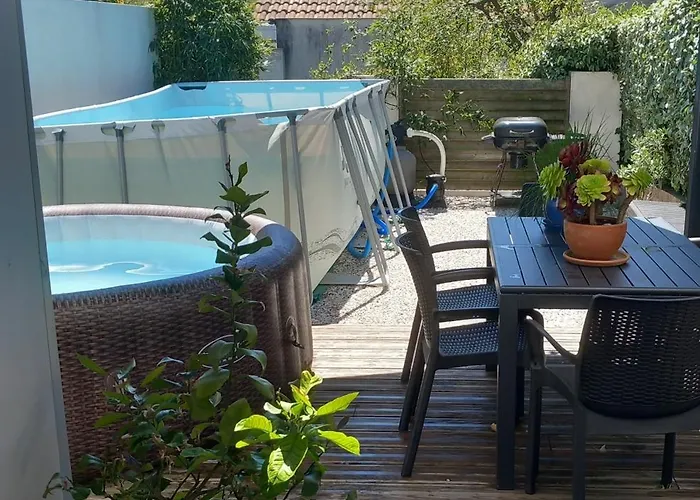 Maison De Ville, Piscine, Jacuzzi Et Jardin Privé Bayonne